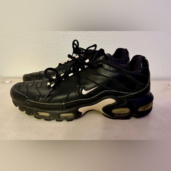 Nike Air Max - Picture 2 of 4